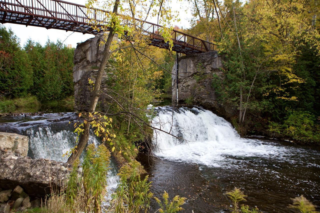 Forks Of The Credit Inn Orangeville Exteriér fotografie